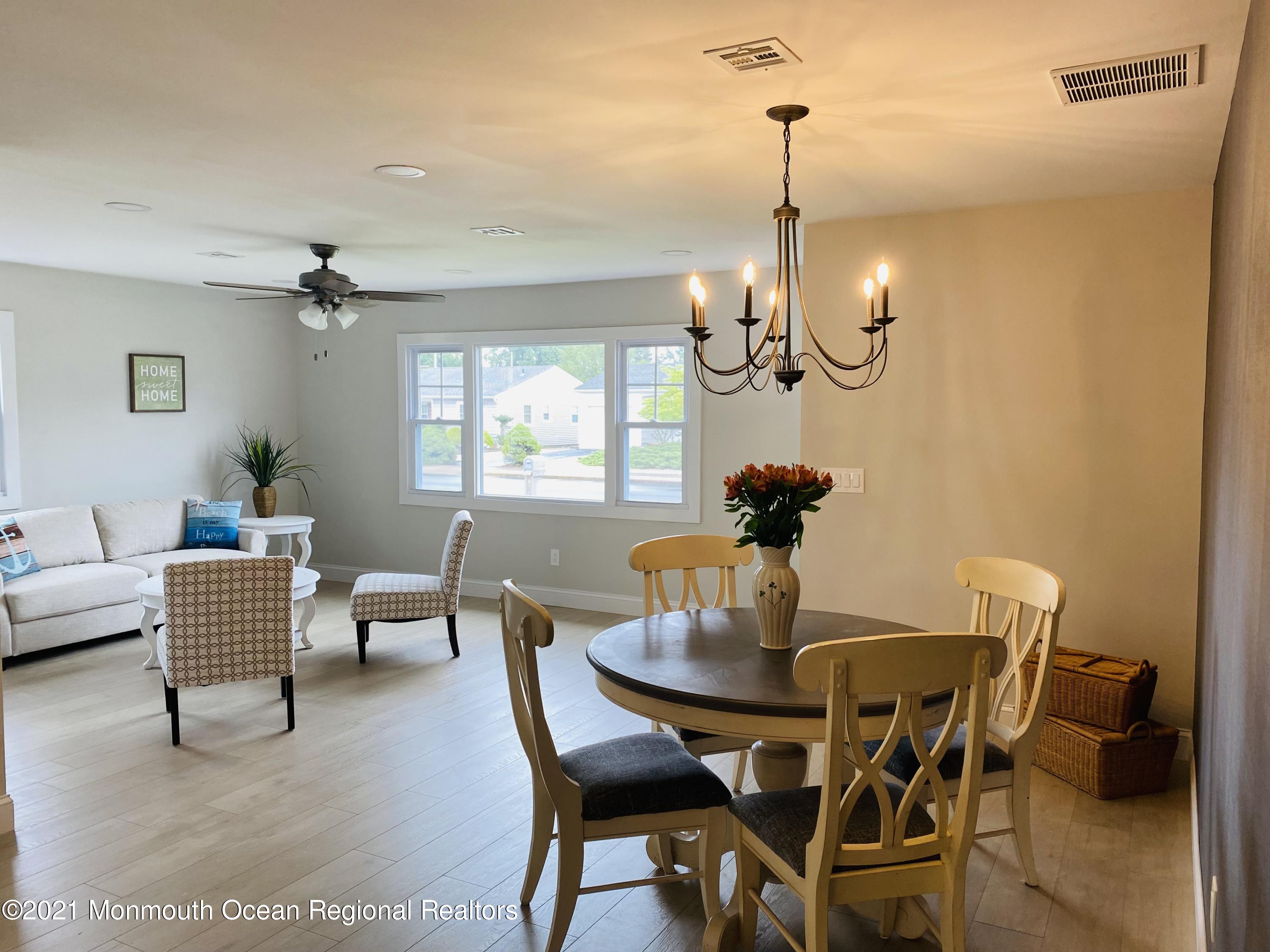 26 Langley Road Toms River, NJ 08757 - Photo 3 of 10 IMG_1154