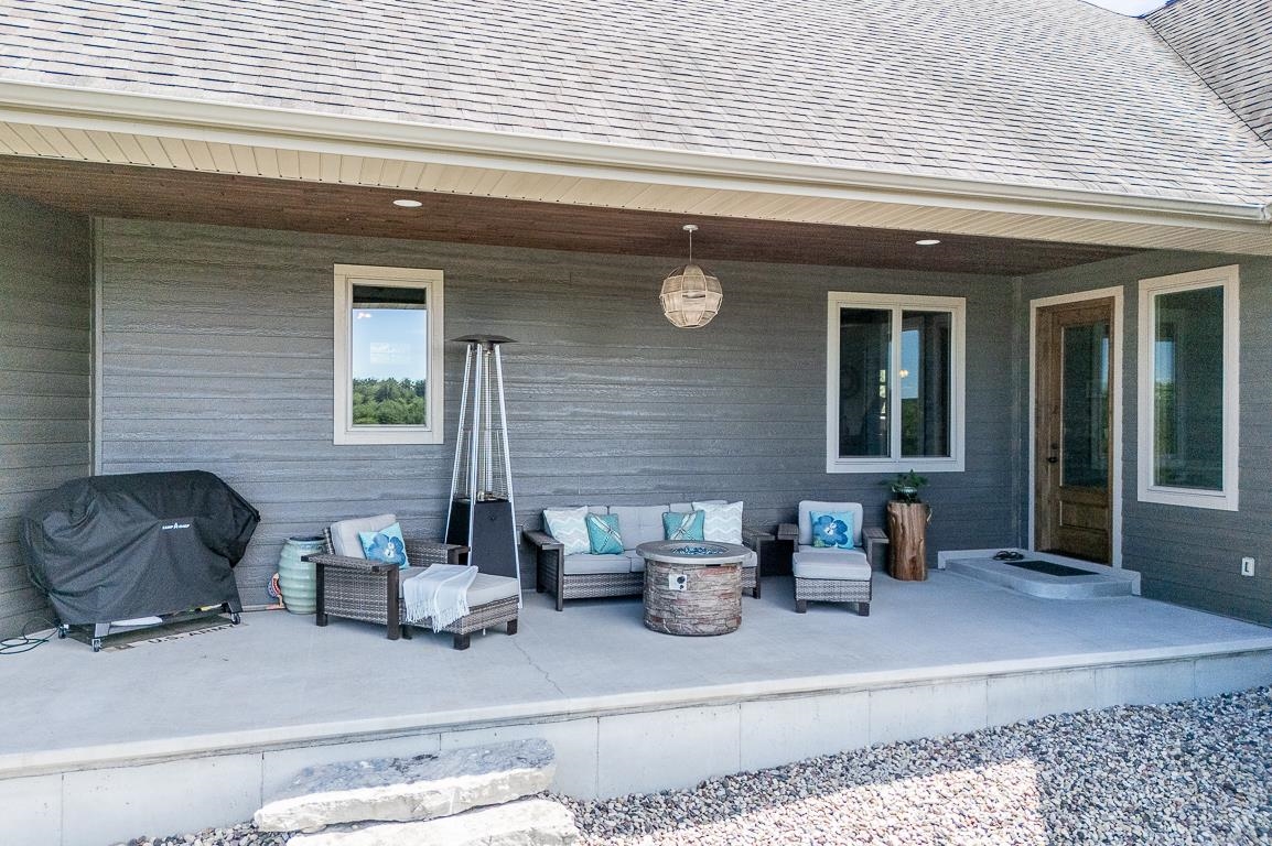 E9588 Mulroy Road New London, WI 54961 - Photo 63 of 85