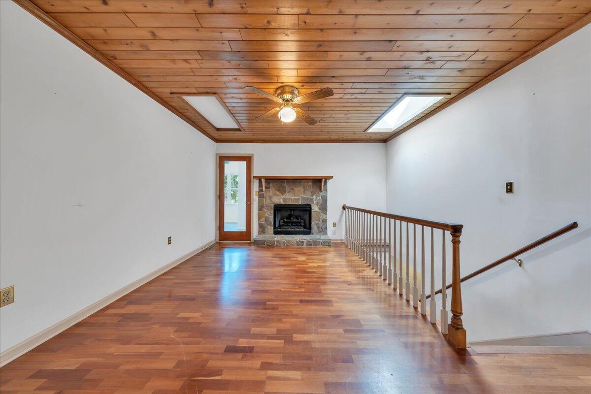 7834 Barrens Road Roanoke, VA 24019 - Photo 6 of 43 06-MIB01241