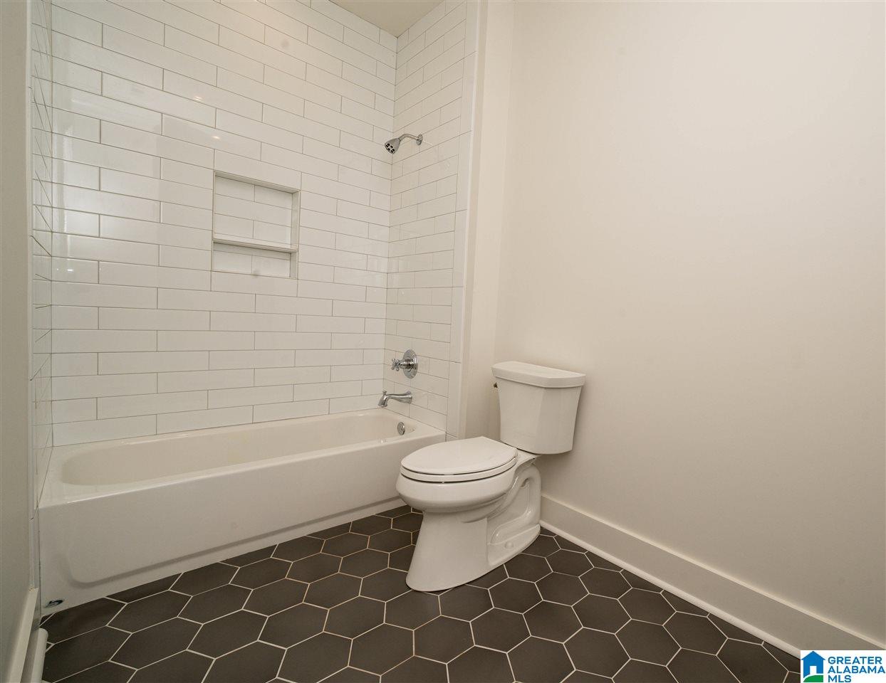 1603 Oxmoor Road Birmingham, AL 35209 - Photo 31 of 46