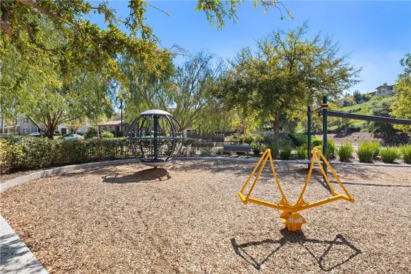 $3,880,000 | 118 Retreat, Irvine, CA 92603