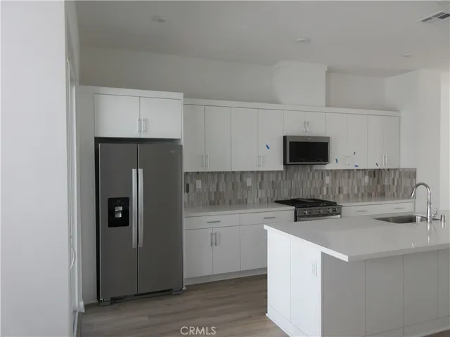 $4,300 | 1715 West Cara Drive, Anaheim, CA 92805