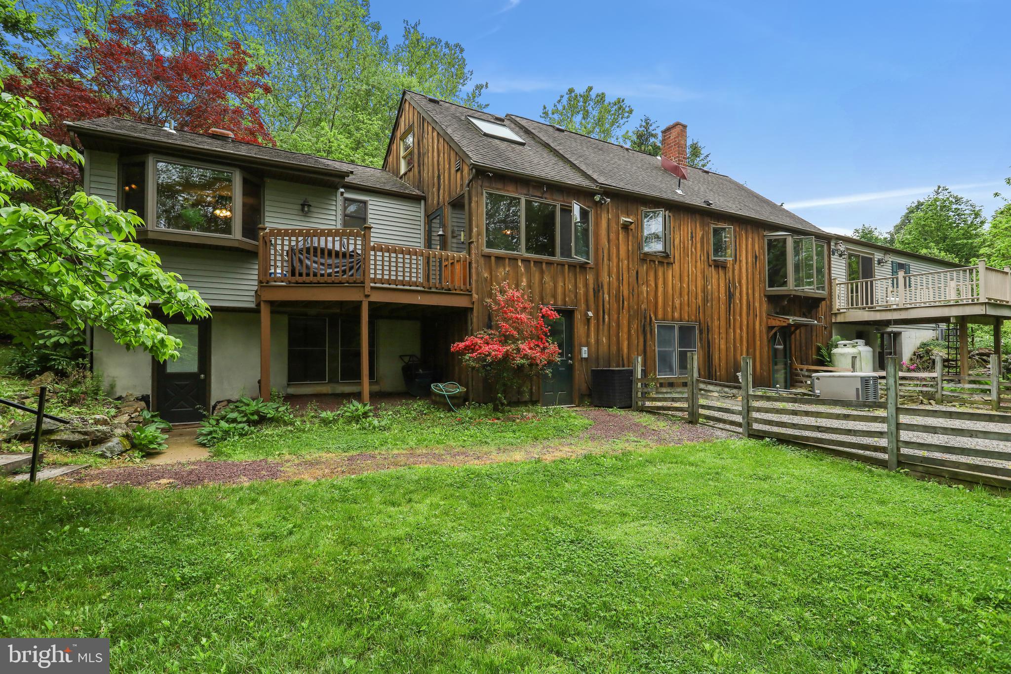 93 Musconetcong River Road Washington, NJ 07882 - Photo 4 of 48
