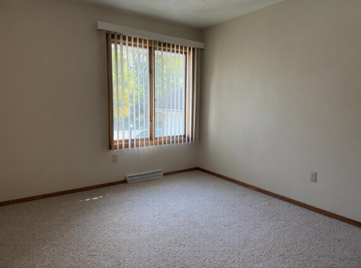 2119 North Cloudview Drive Appleton, WI 54914 - Photo 14 of 21