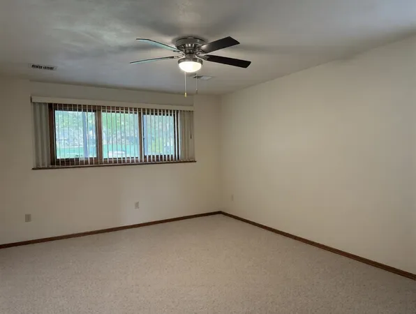 $534,900 | 2119 North Cloudview Drive, Appleton, WI 54914