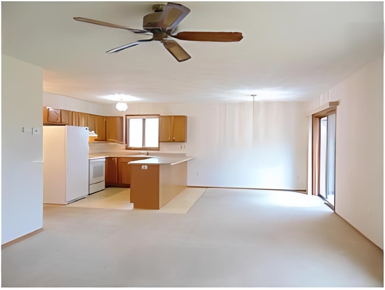 2119 North Cloudview Drive Appleton, WI 54914 - Photo 4 of 21