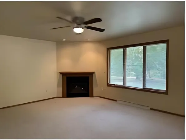 $534,900 | 2119 North Cloudview Drive, Appleton, WI 54914