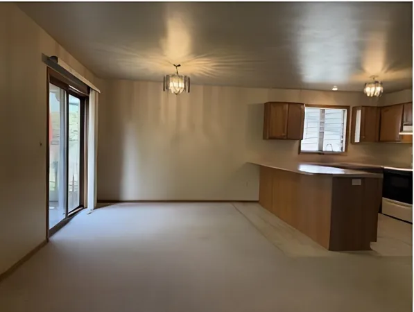 $534,900 | 2119 North Cloudview Drive, Appleton, WI 54914