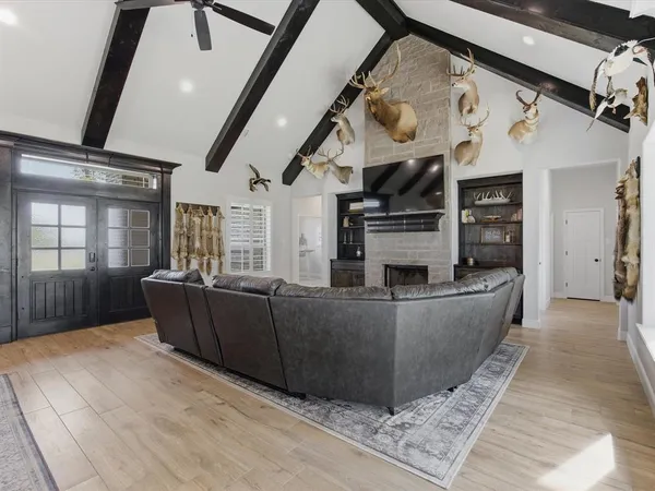 $599,000 | 695 Winkler Way, Springtown, TX 76082