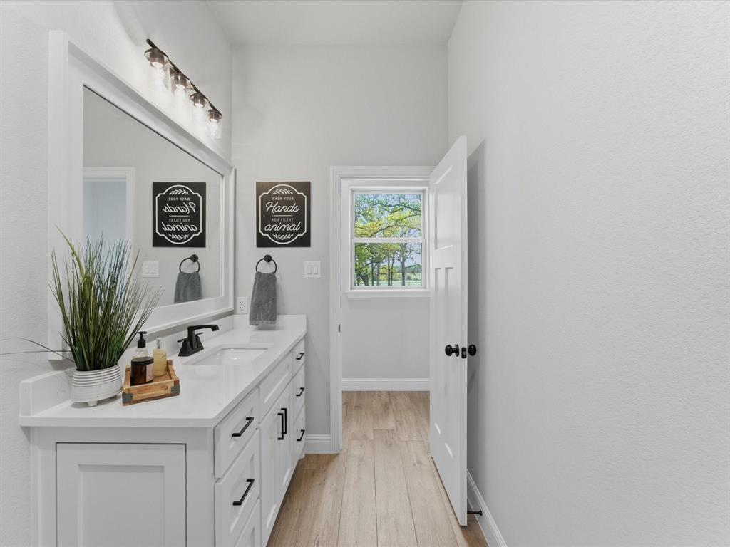 695 Winkler Way Springtown, TX 76082 - Photo 29 of 40