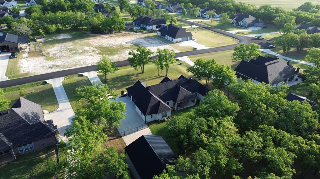 695 Winkler Way Springtown, TX 76082 - Photo 39 of 40