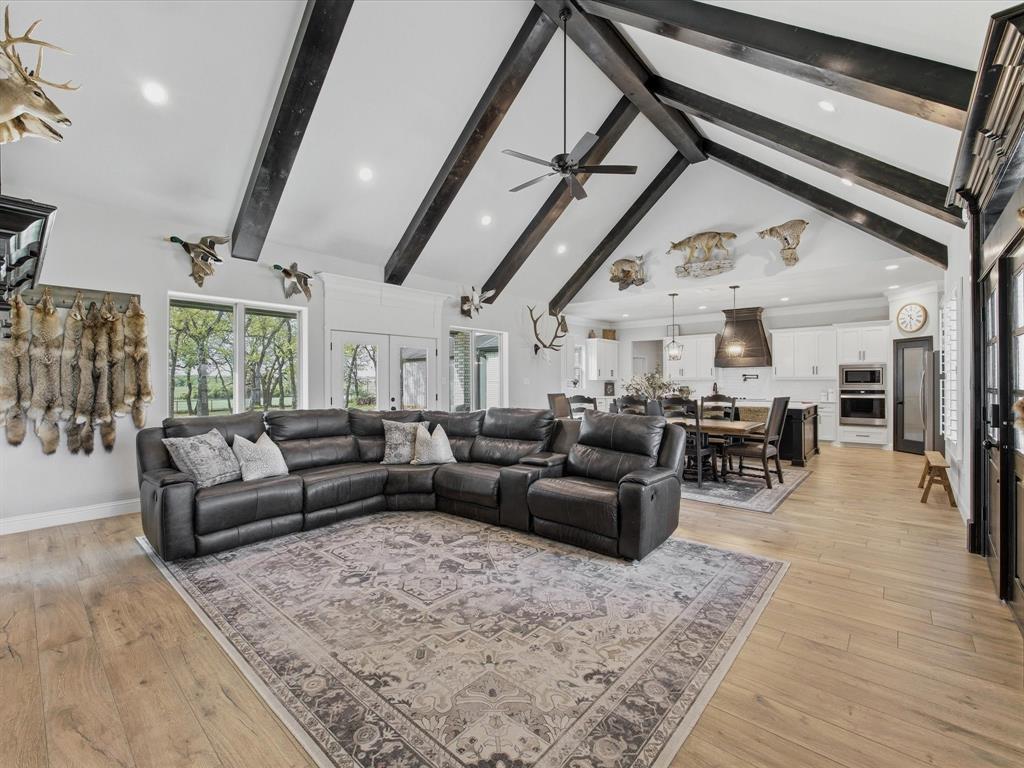 695 Winkler Way Springtown, TX 76082 - Photo 9 of 40