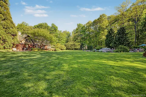 $1,595,000 | 80 Hack Green Road, Pound Ridge, NY 10576