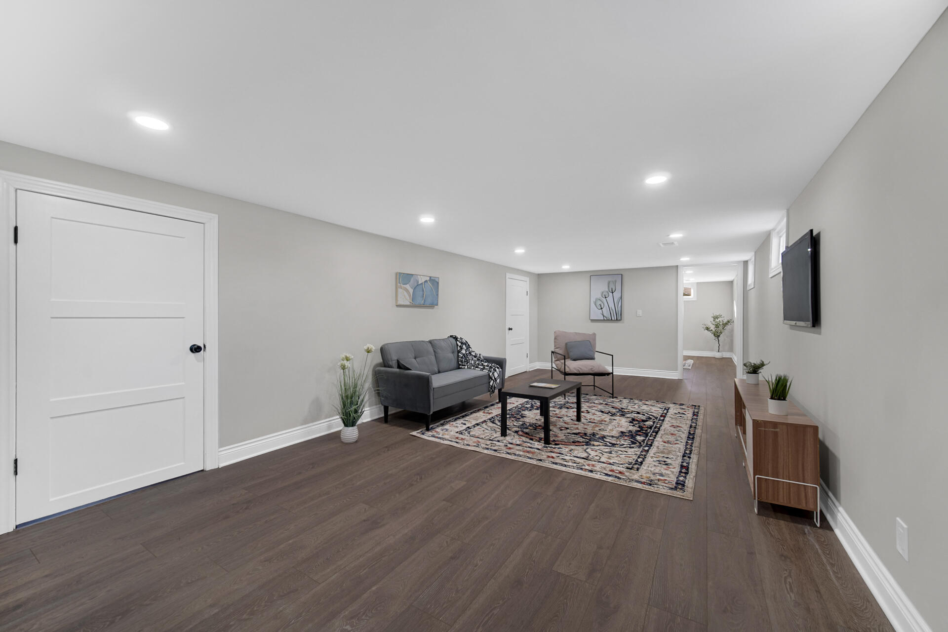 910 High Street Hobart, IN 46342 - Photo 19 of 29 a living room with furniture and a wooden floor