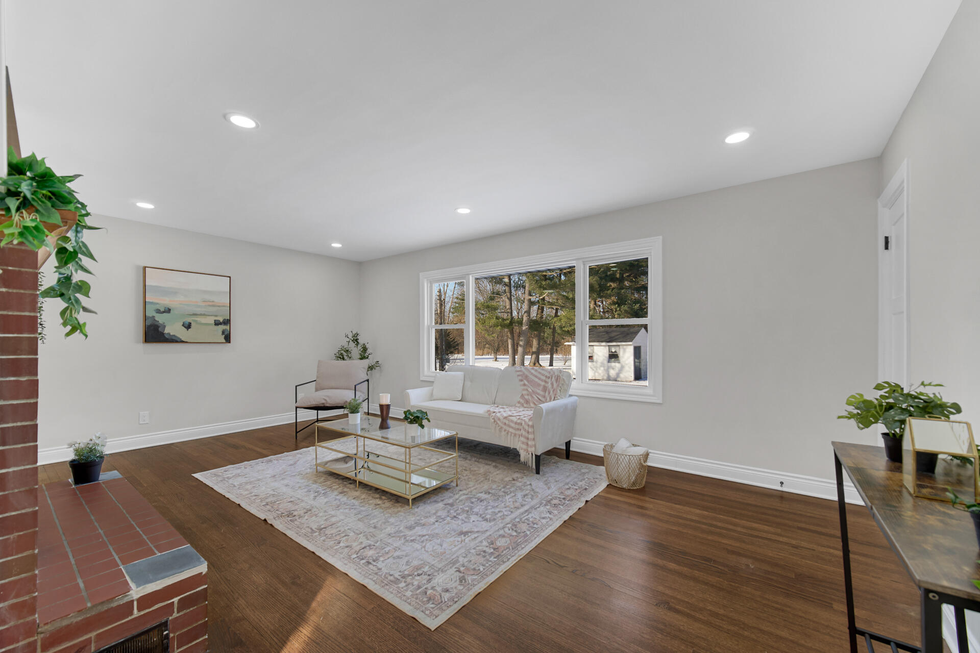 910 High Street Hobart, IN 46342 - Photo 8 of 29 a living room with furniture and a wooden floor