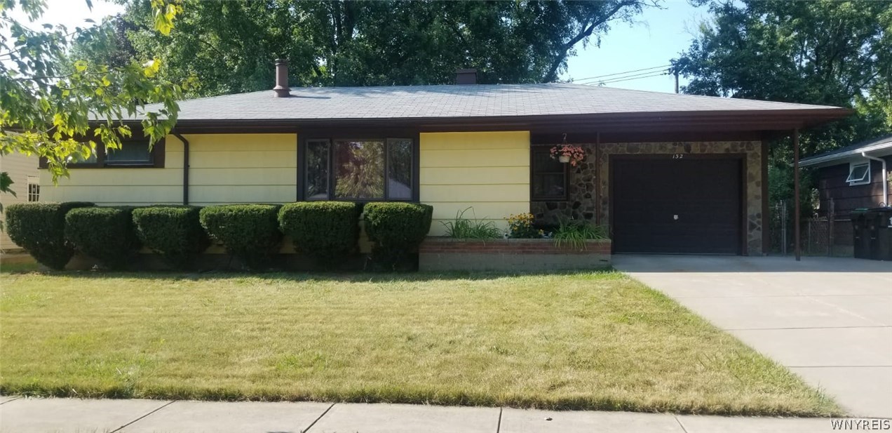 132 Greentree Road Tonawanda, NY 14150 - Photo 1 of 1 Gallery Image 1