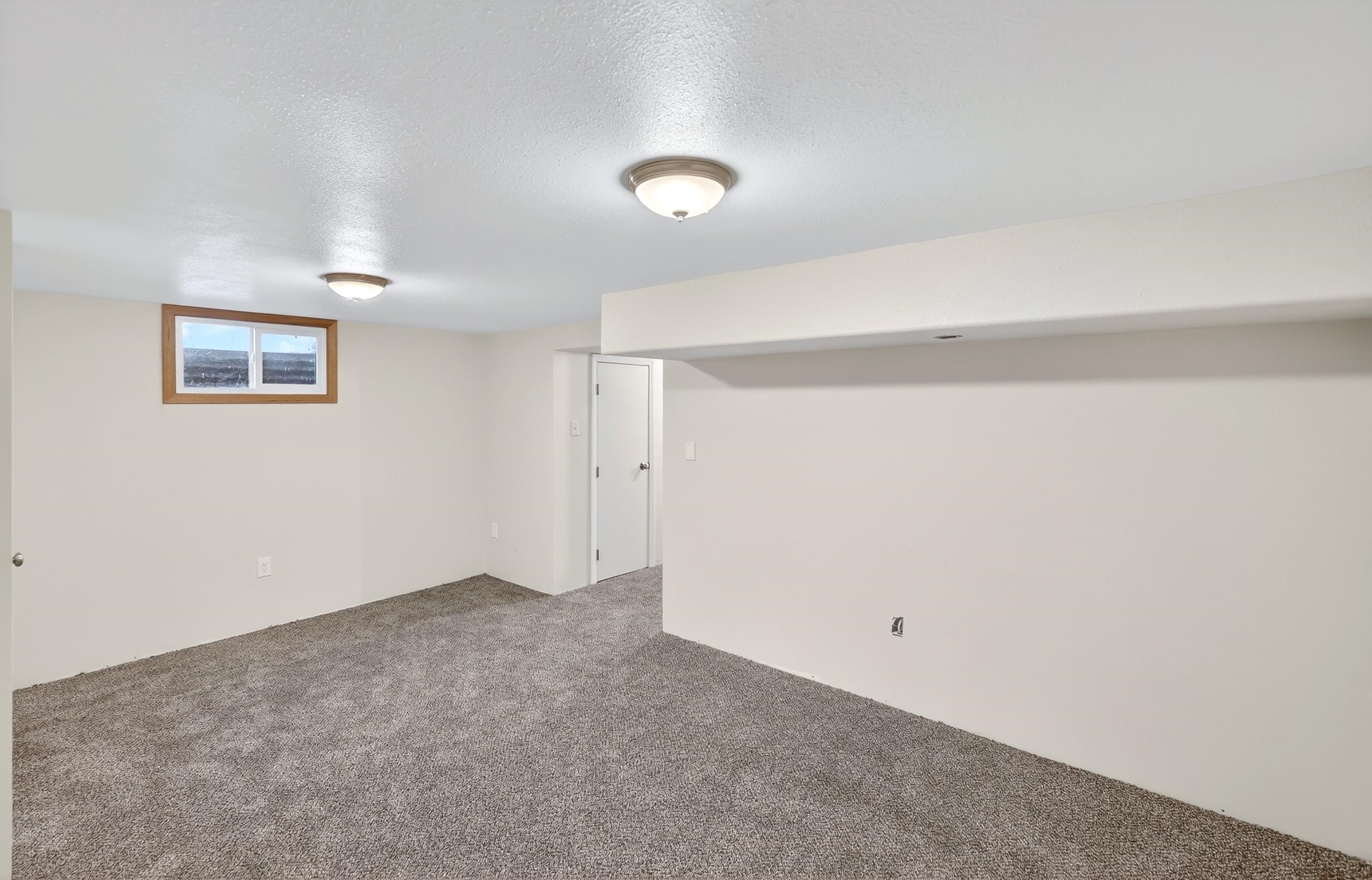 2803 West Queen Avenue Spokane, WA 99205 - Photo 19 of 50