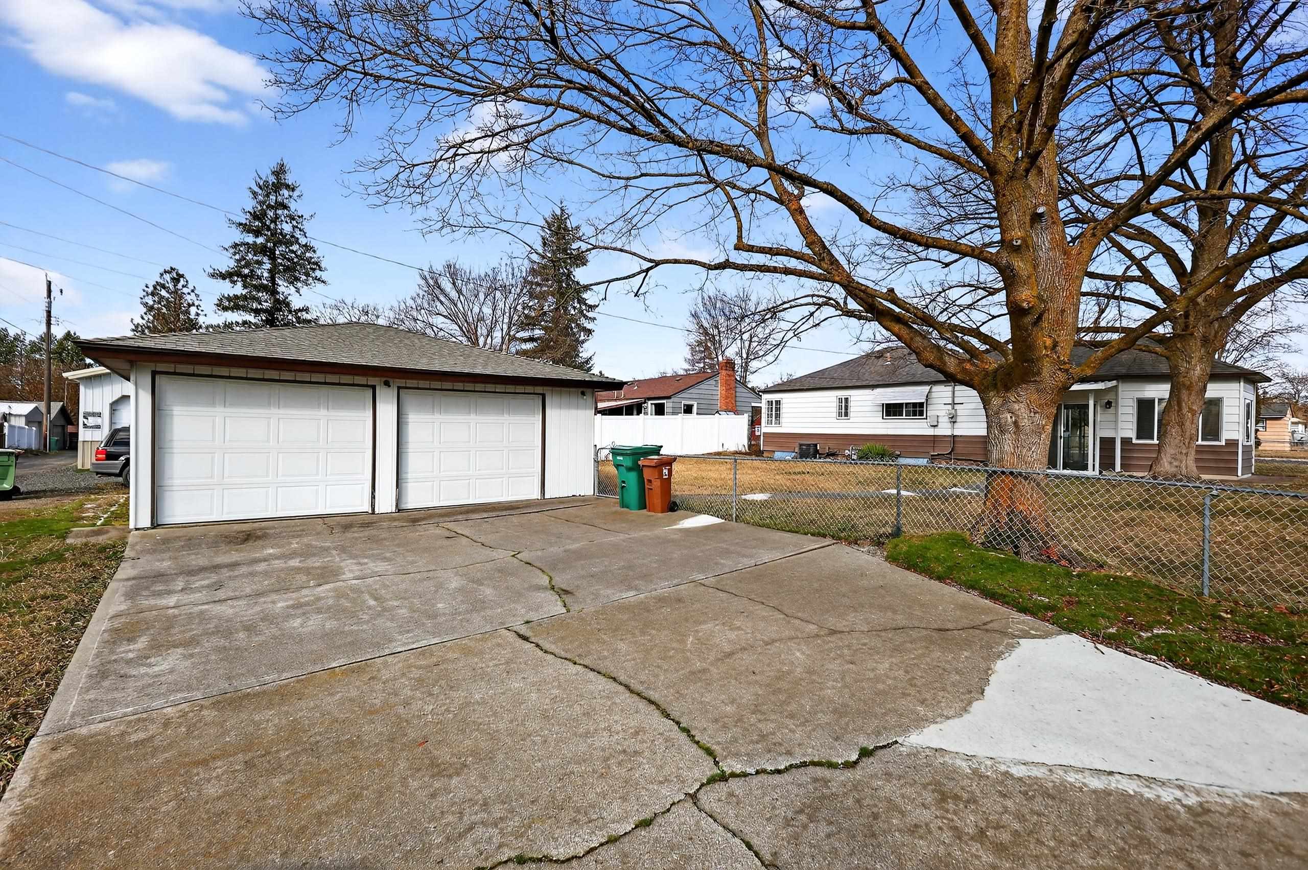 2803 West Queen Avenue Spokane, WA 99205 - Photo 37 of 50