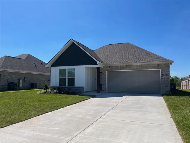 $255,315 | 1781 Bowen Road, Lake Charles, LA 70611