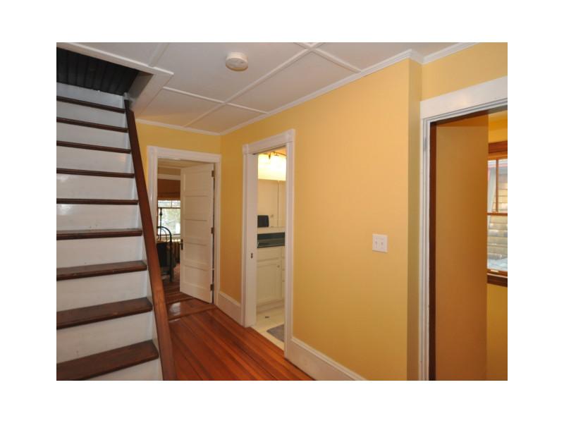 87 Malbone Road Newport, RI 02840 - Photo 18 of 24 Interior Space/Layout.