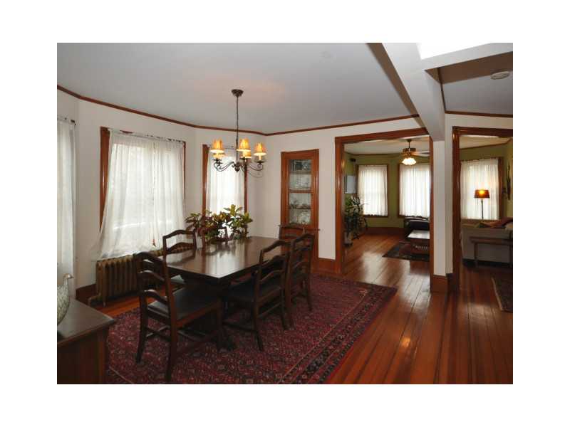 87 Malbone Road Newport, RI 02840 - Photo 7 of 24 Dining Room.