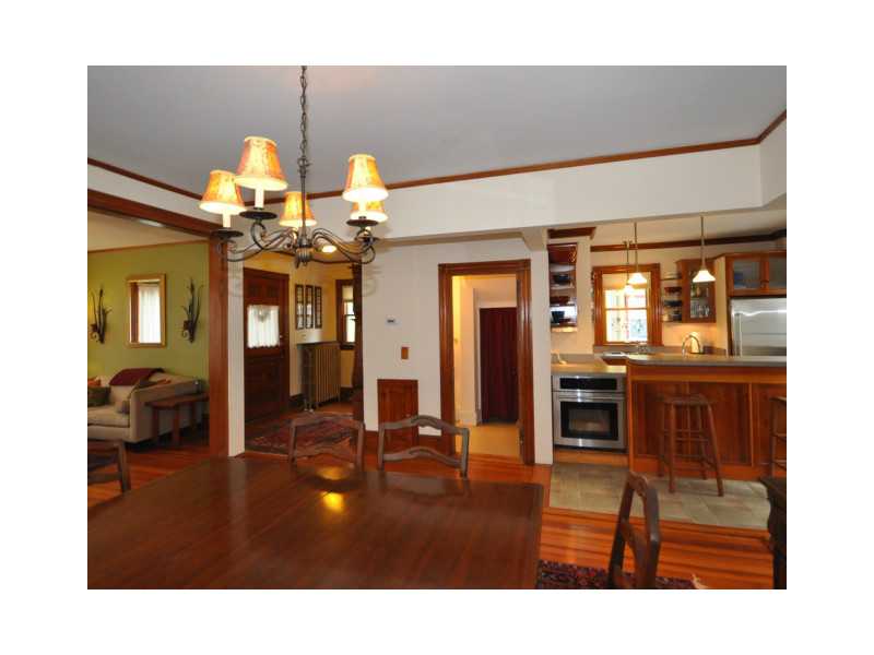 87 Malbone Road Newport, RI 02840 - Photo 8 of 24 Dining Room.
