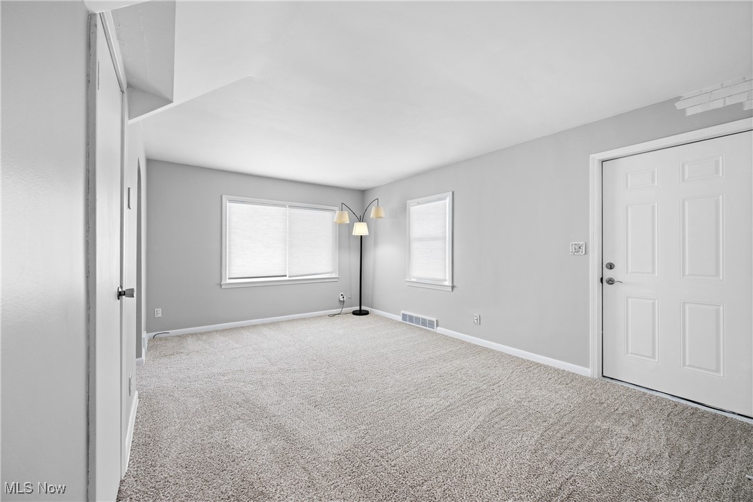 437 Stanley Road Akron, OH 44312 - Photo 5 of 38 Gallery Image 5