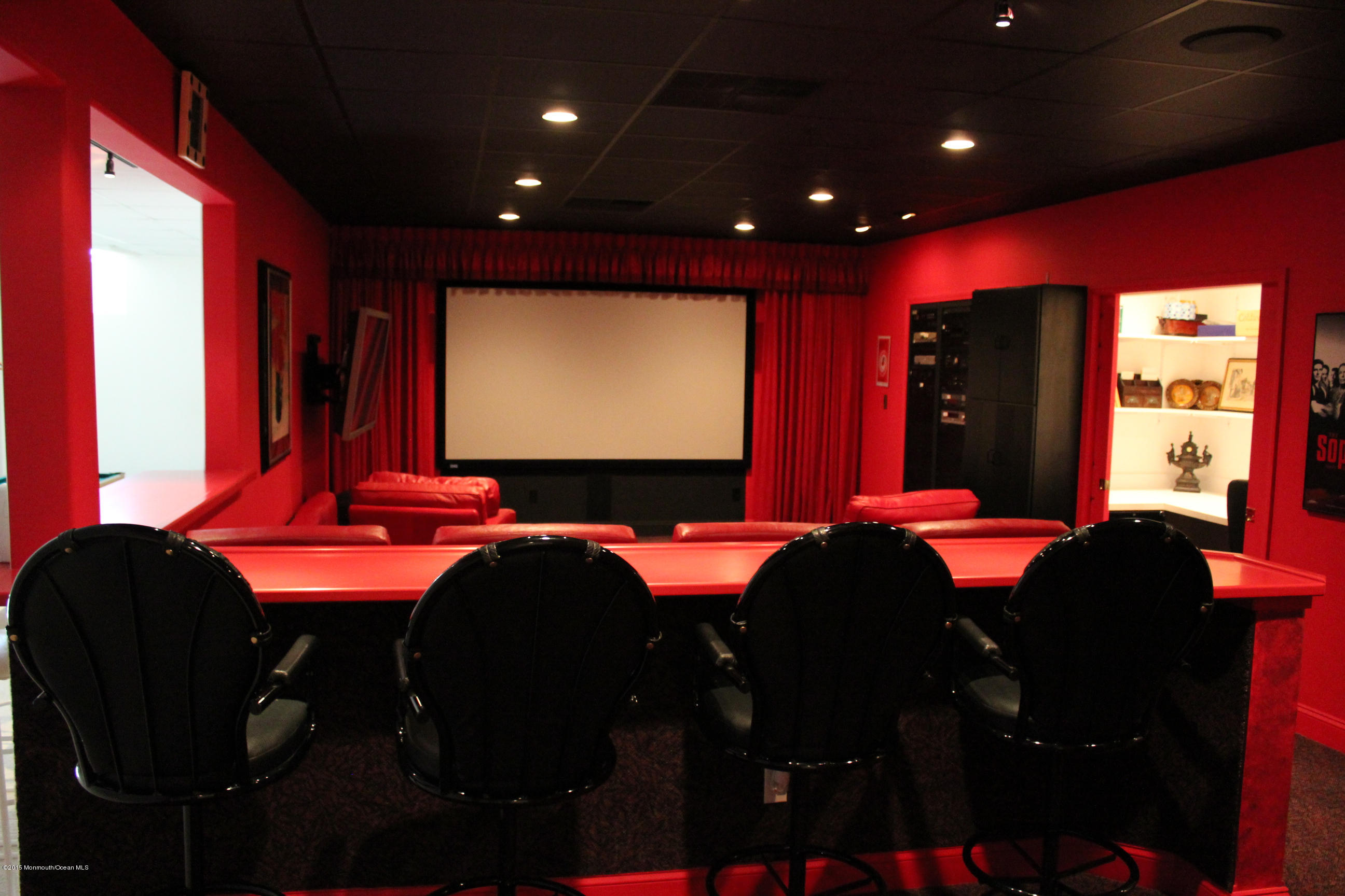 45 Congressional Road Jackson, NJ 08527 - Photo 54 of 74 Bar Cinema 2