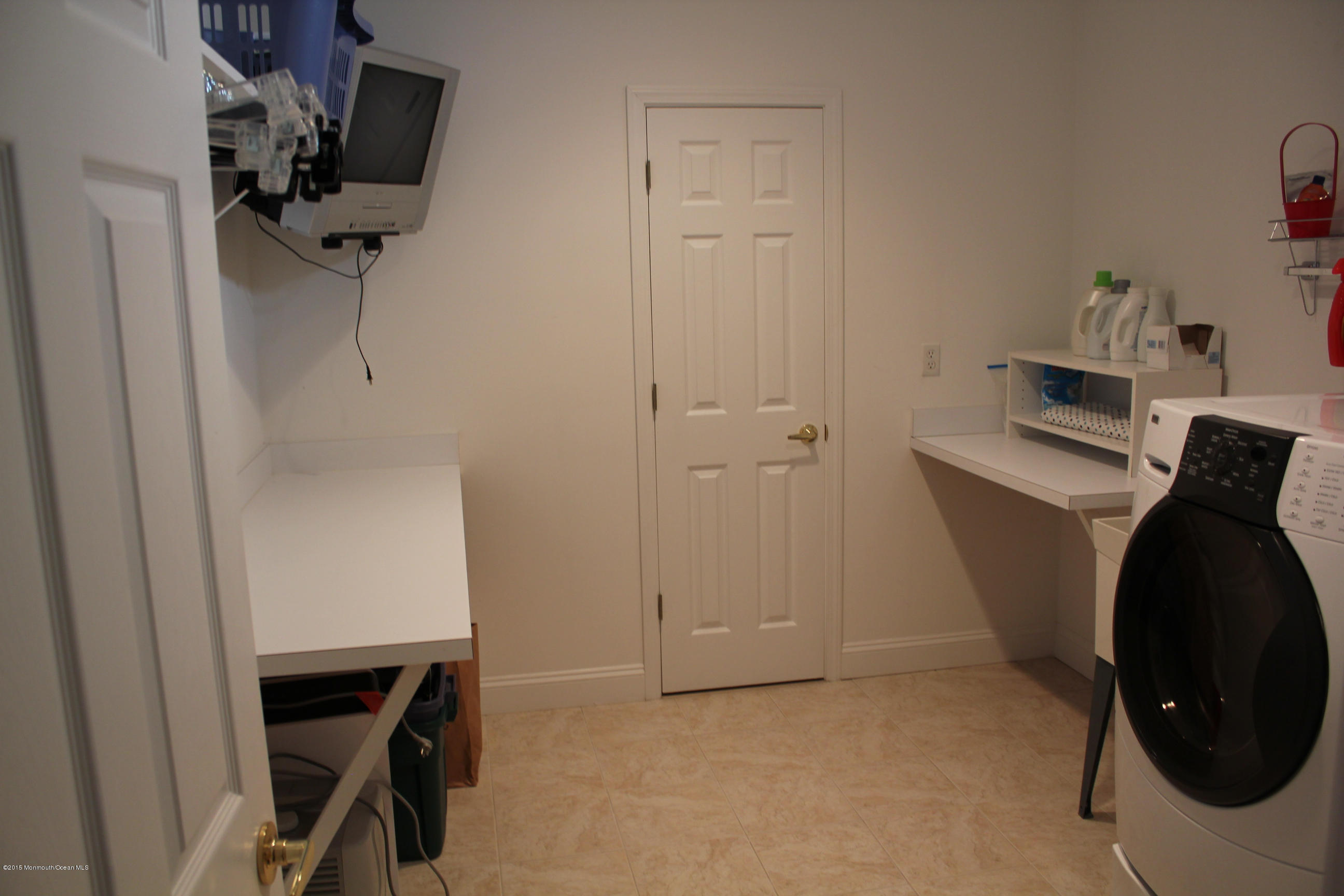 45 Congressional Road Jackson, NJ 08527 - Photo 63 of 74 Basement Laundry 2
