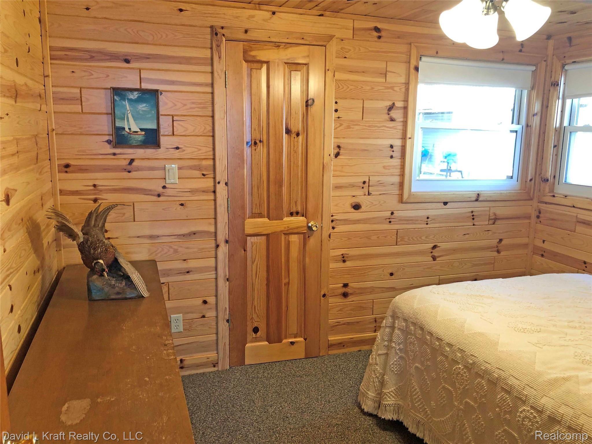7532 Port Austin Road Pigeon, MI 48755 - Photo 11 of 30 7532PtAustinBedDown3.jpg
