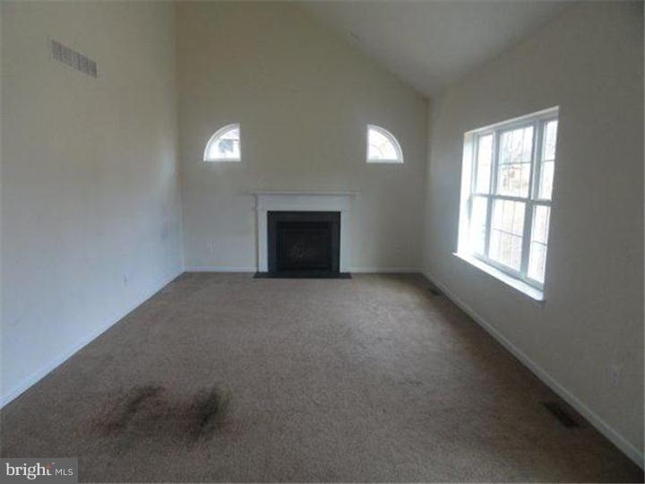 922 Kulp Road Perkiomenville, PA 18074 - Photo 9 of 11 Gallery Image 9