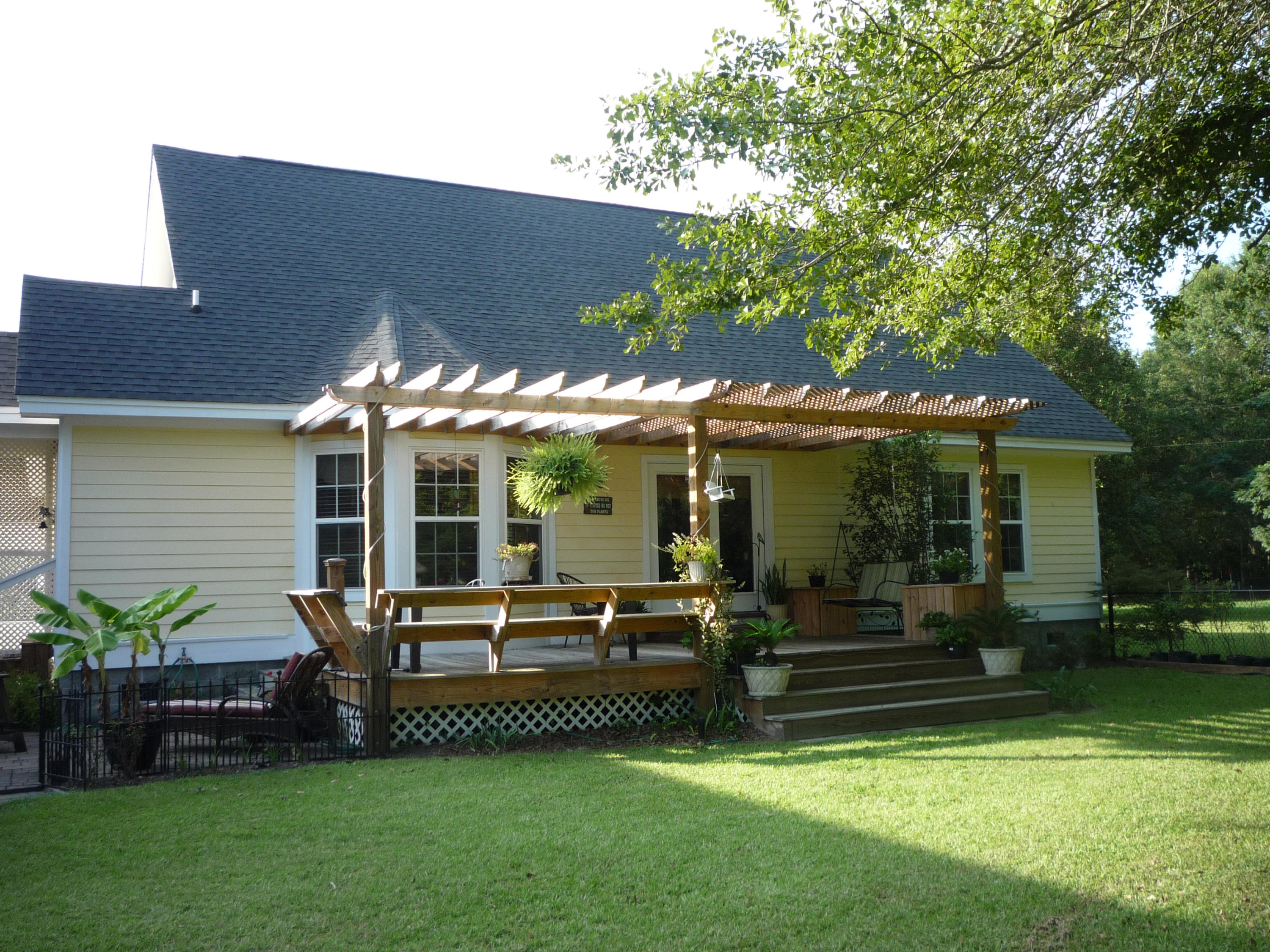 1041 Hiers Corner Road Walterboro, SC 29488 - Photo 11 of 44 P1030444