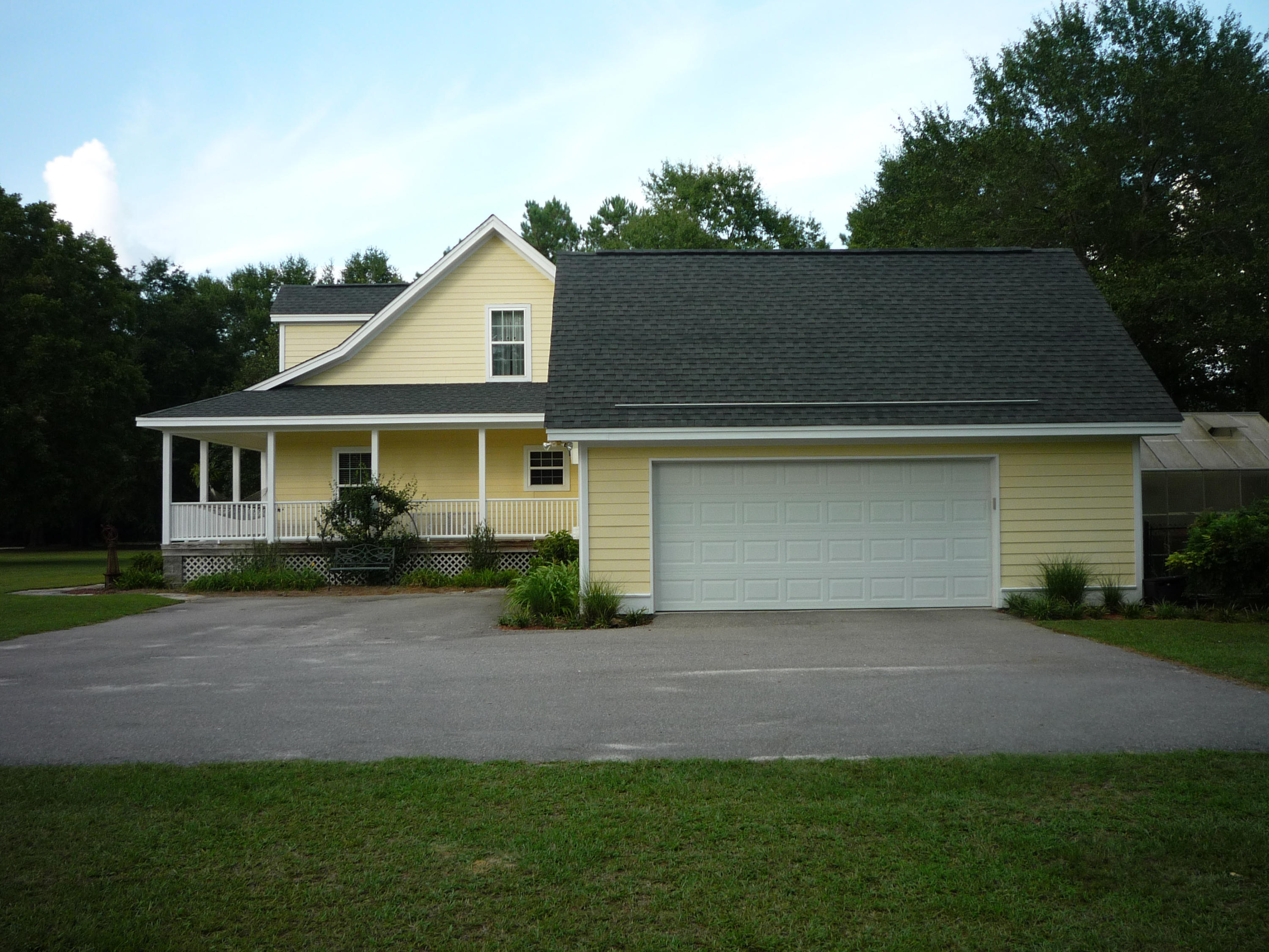 1041 Hiers Corner Road Walterboro, SC 29488 - Photo 6 of 44 P1030422