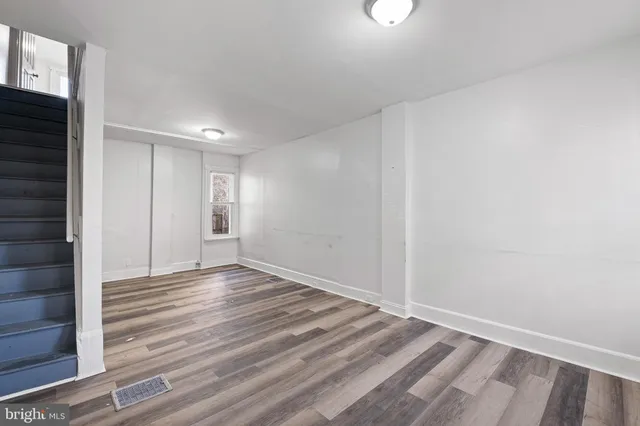 $135,000 | 4 Lower Oak Street, Wilmington, DE 19805