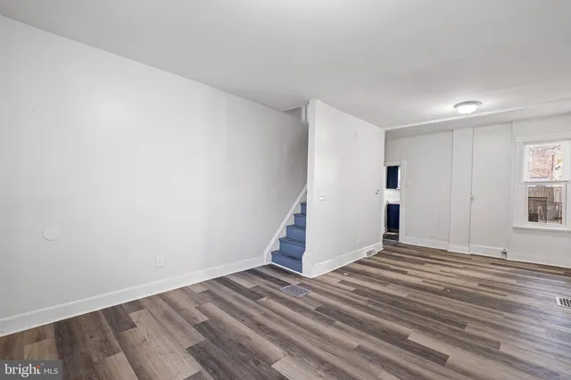 $135,000 | 4 Lower Oak Street, Wilmington, DE 19805