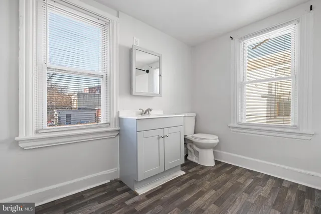 $135,000 | 4 Lower Oak Street, Wilmington, DE 19805