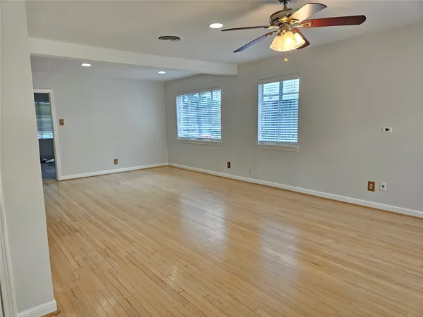 $2,195 | 2049 Sheridan Street, Houston, TX 77030