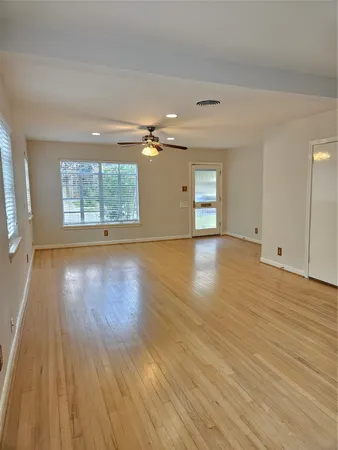 $2,195 | 2049 Sheridan Street, Houston, TX 77030