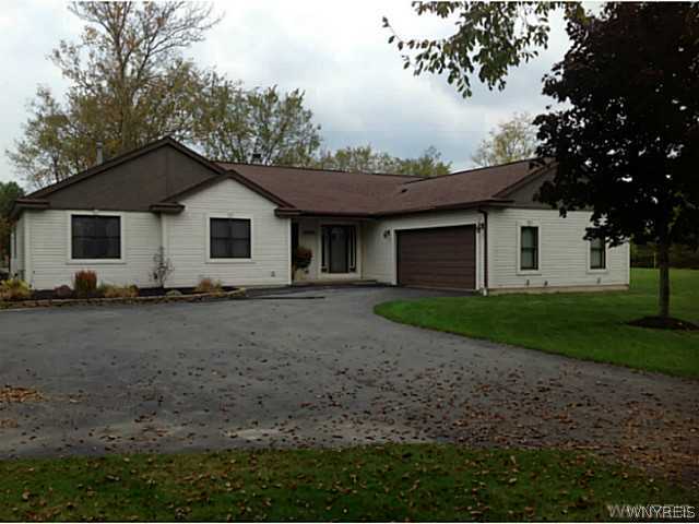 2855 Staley Road Grand Island, NY 14072 - Photo 1 of 1 Exterior Front