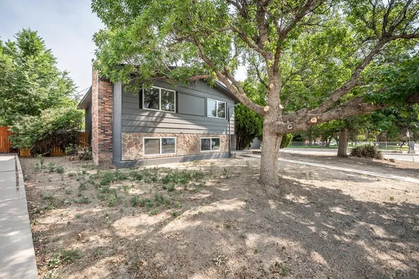 $285,000 | 3937 Hollybrook Lane, Pueblo, CO 81005