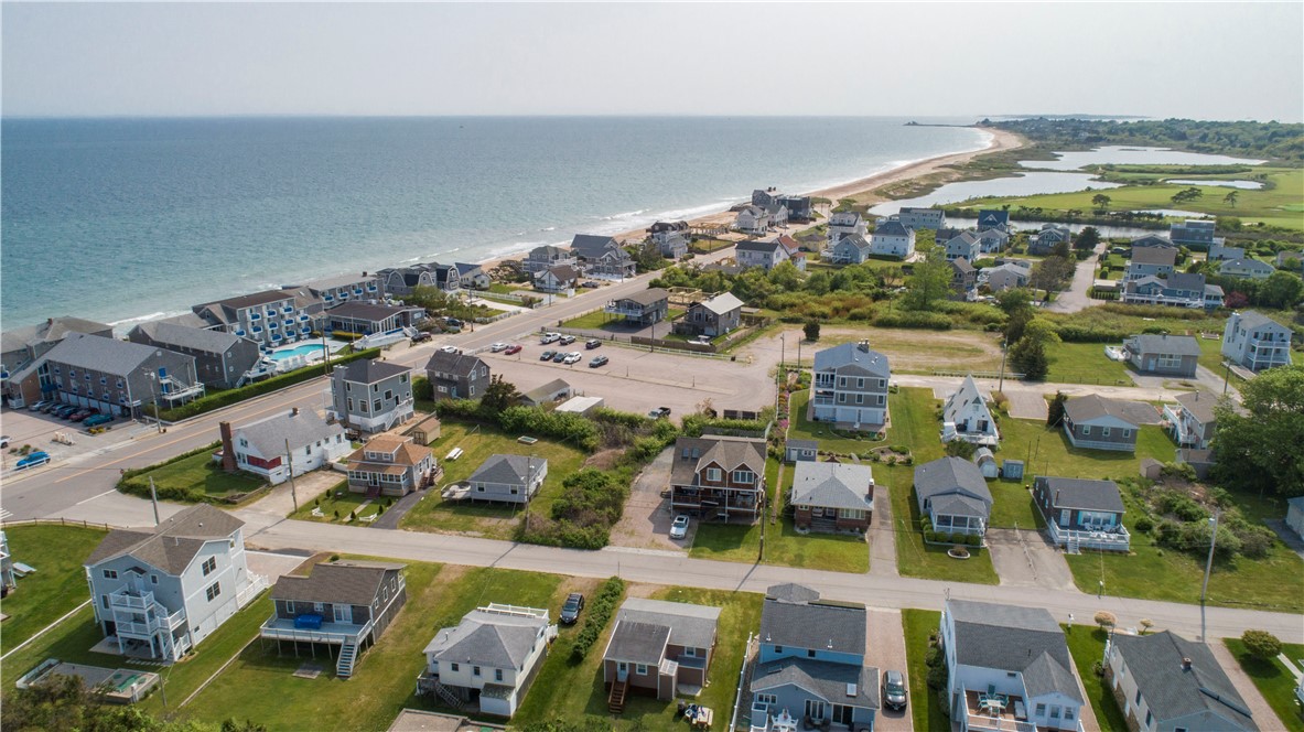 2 Uzzi Avenue Westerly, RI 02891 - Photo 4 of 22