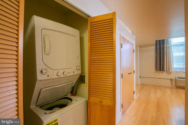a view of a storage & utility room