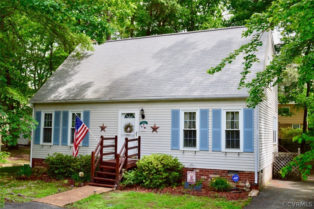 10912 Robious Road North Chesterfield, VA 23235 - Photo 1 of 16 Gallery Image 1