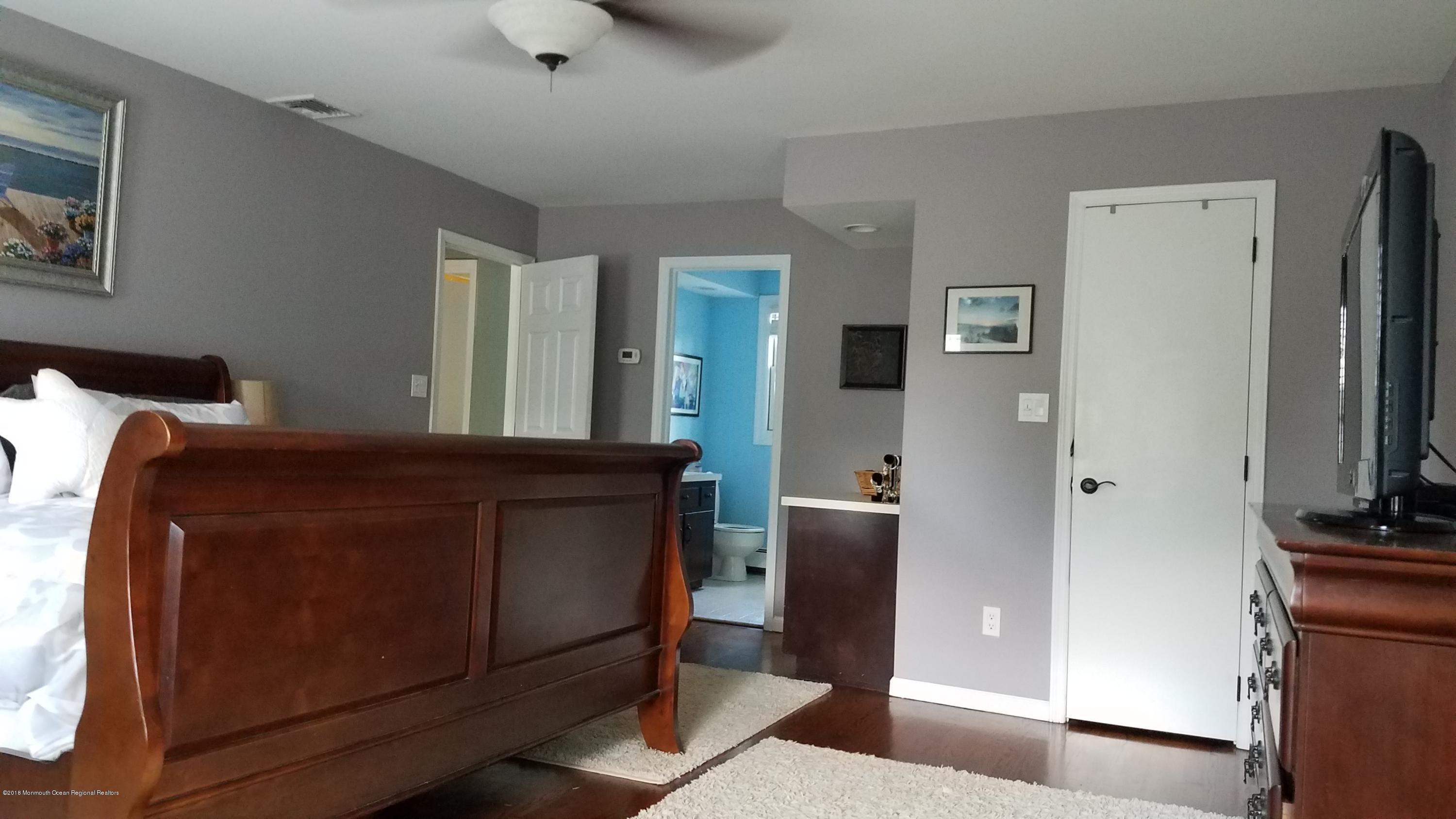 2605 River Road Point Pleasant, NJ 08742 - Photo 11 of 17 20180809_132347