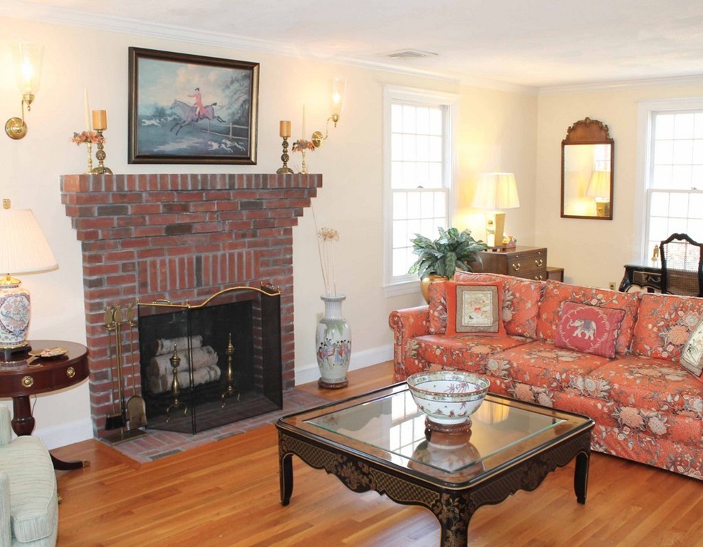 70 Tophet Road Carlisle, MA 01741 - Photo 4 of 27