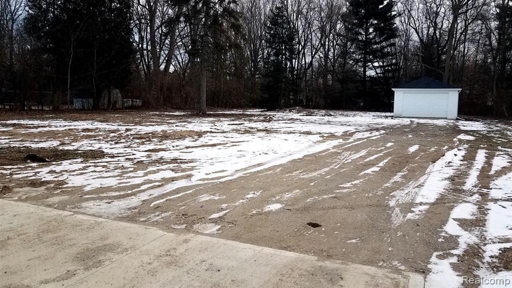 21470 Gill Road Farmington Hills, MI 48335 - Photo 13 of 13