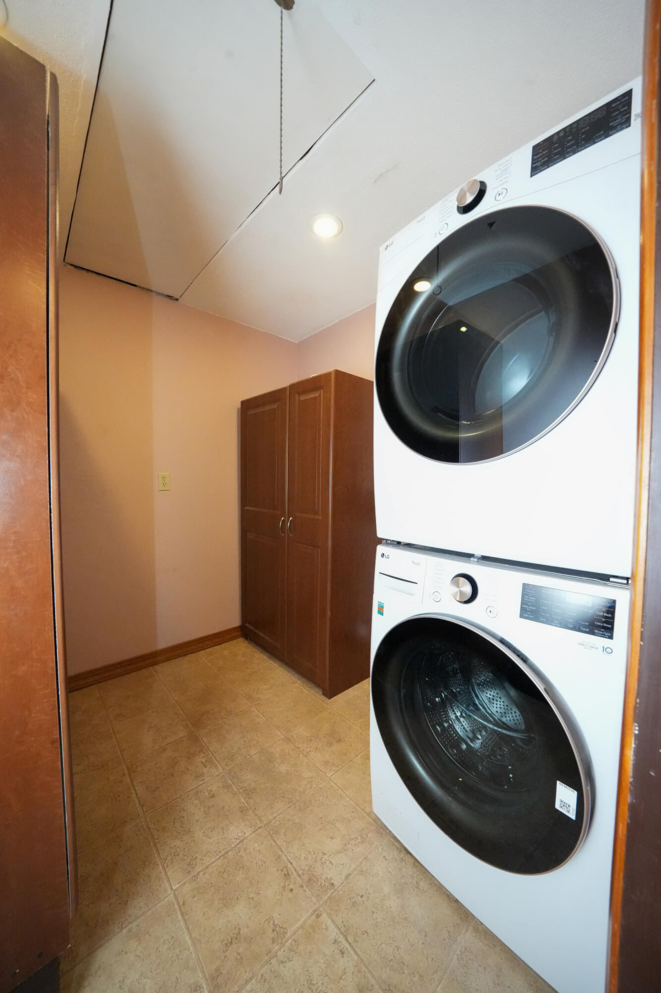 1261 Chase Road Veazie, ME 04401 - Photo 20 of 23 Laundry Room 2