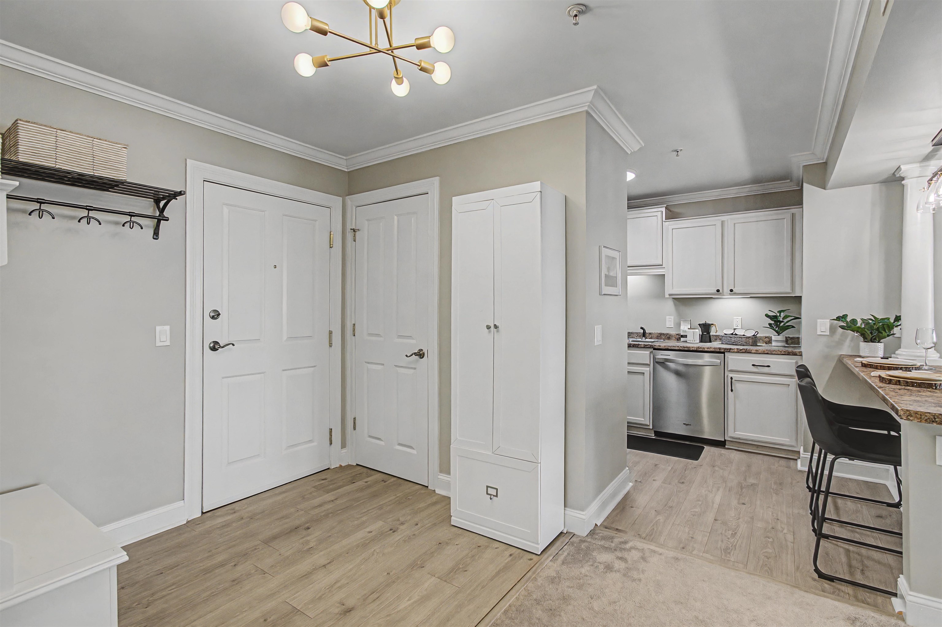 81 South Williams Street, Unit 303 Burlington, VT 05401 - Photo 18 of 29