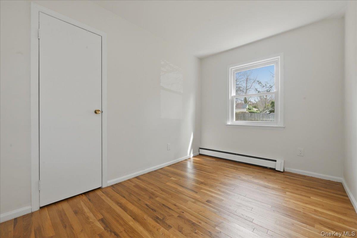 7 Anchorage Road Port Washington, NY 11050 - Photo 16 of 46