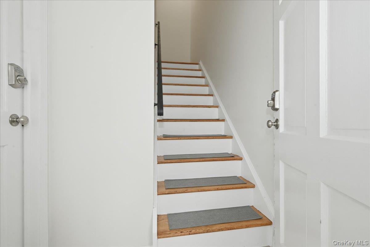 7 Anchorage Road Port Washington, NY 11050 - Photo 20 of 46